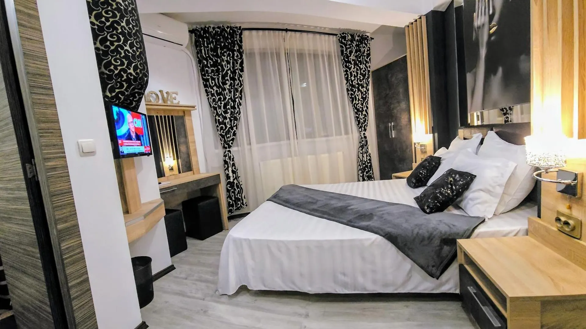 Theline Hotel Bucureşti